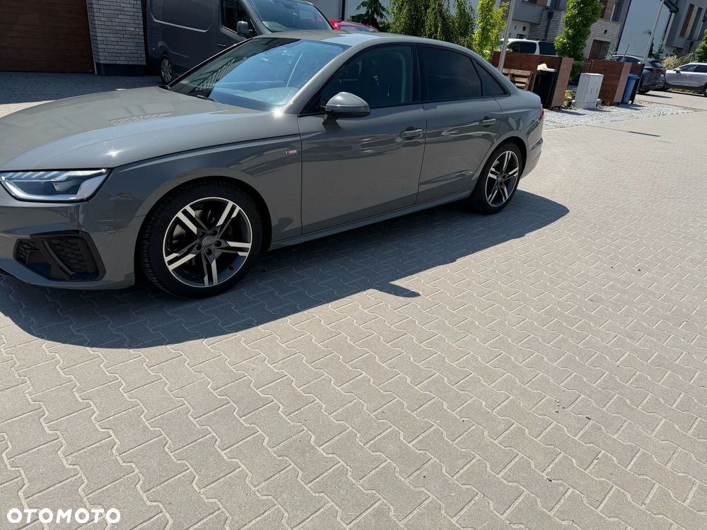 Audi A4 Limousine 35 TFSI Sport S tronic - 9
