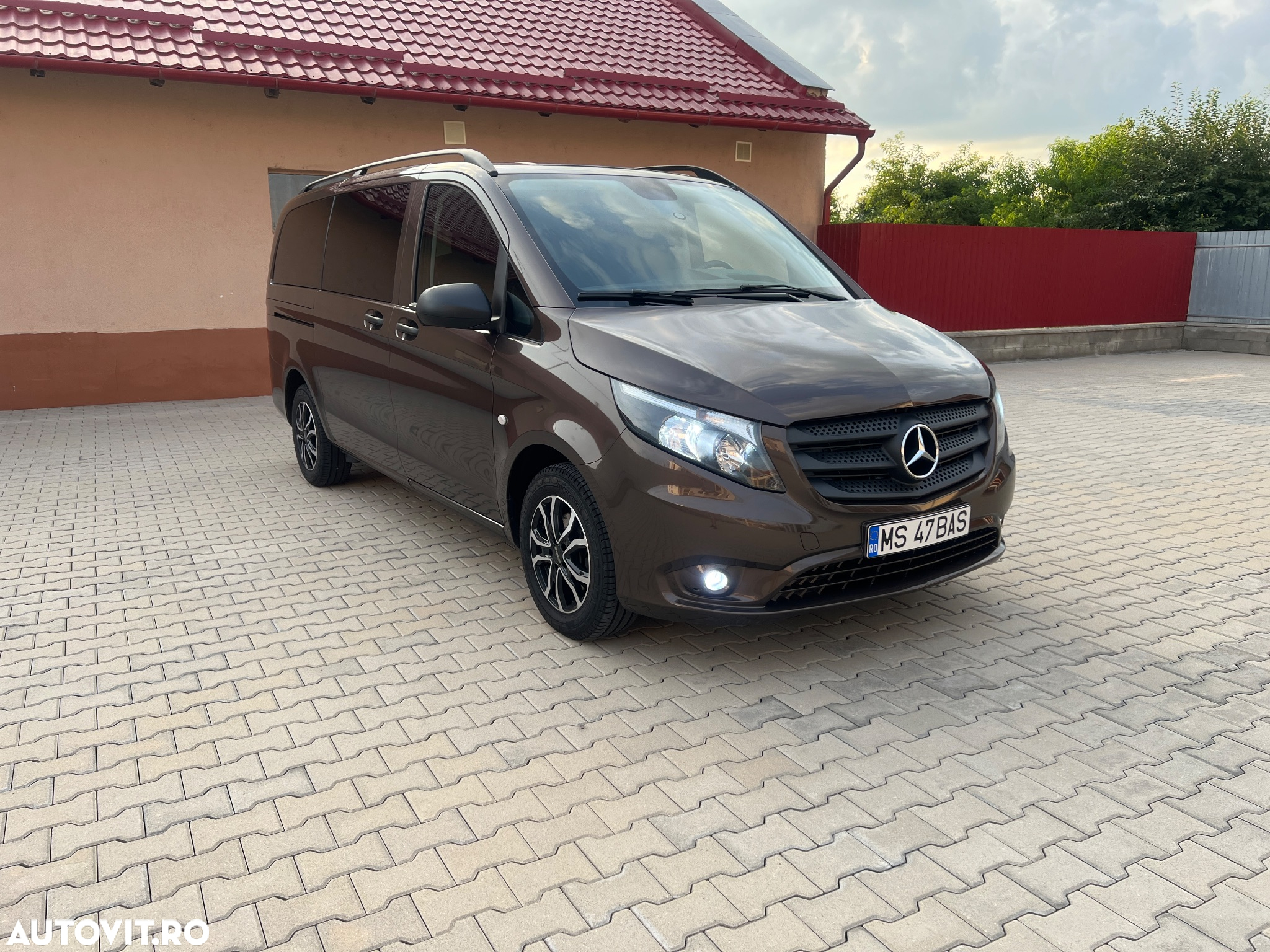 Mercedes-Benz Vito 111 CDI (BlueTEC) Tourer Lang PRO - 17