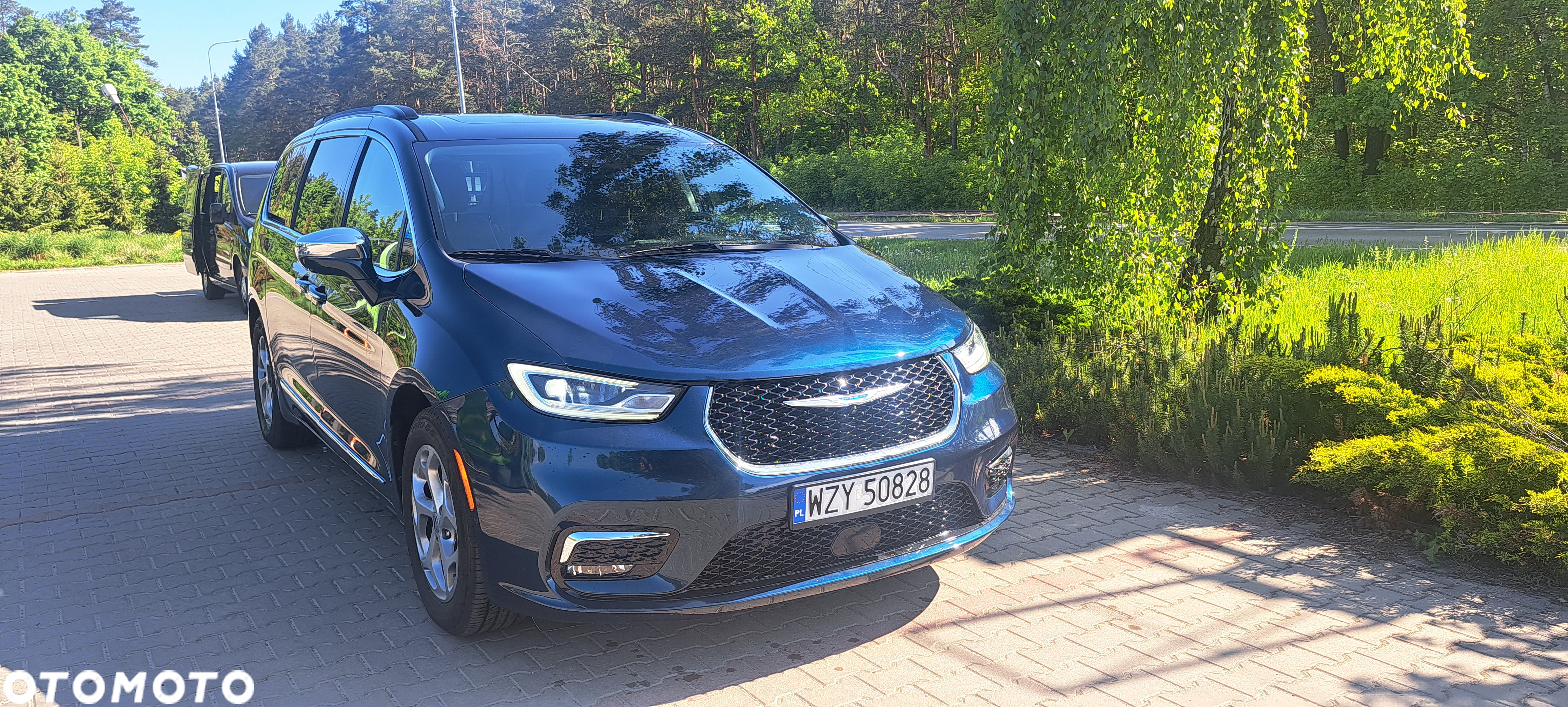 Chrysler Pacifica - 18