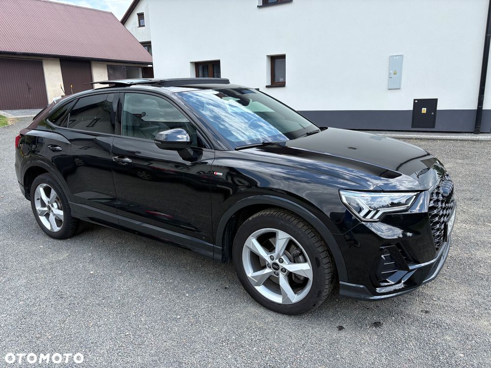 Audi Q3 Sportback 40 TFSI quattro S tronic S line - 2