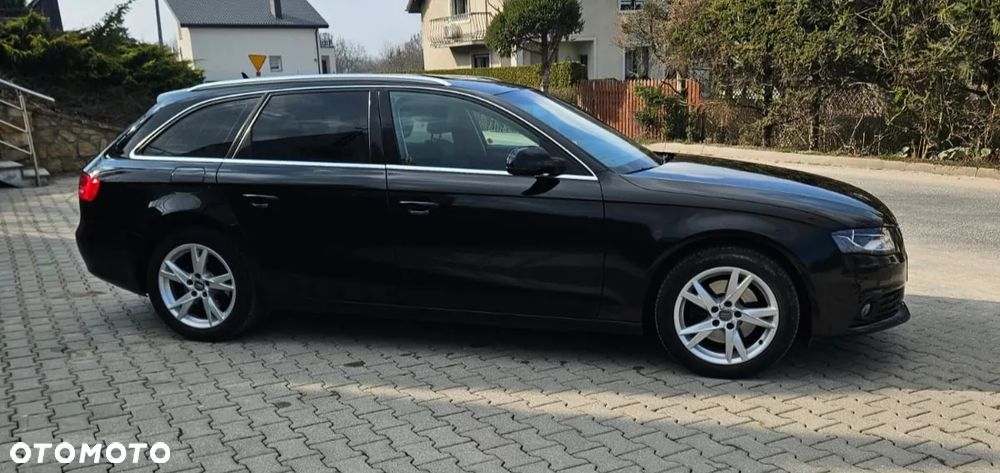 Audi A4 Avant 2.0 TDI - 6