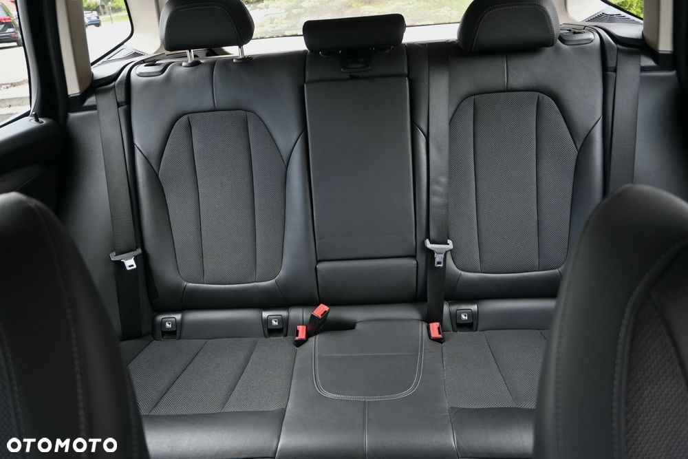 BMW X3 sDrive18d xLine sport - 30