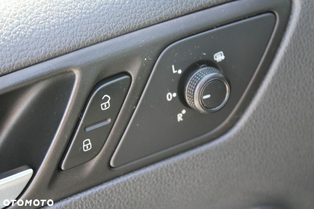 Volkswagen Jetta - 18