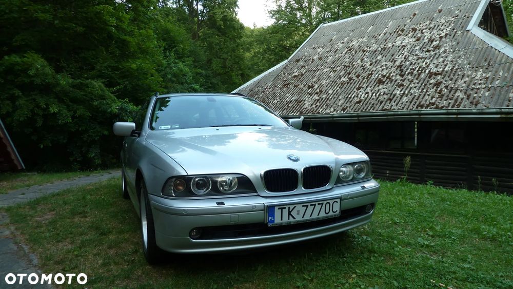 BMW Seria 5 530i Touring Edition Lifestyle - 1