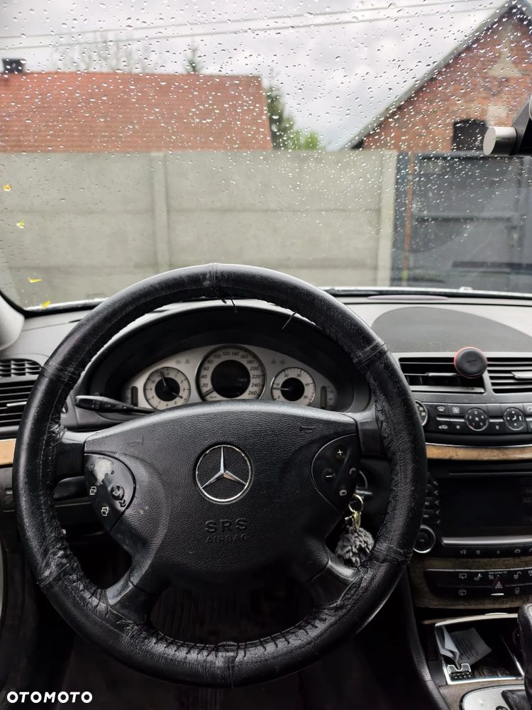 Mercedes-Benz Klasa E 280 CDI T Avantgarde - 8