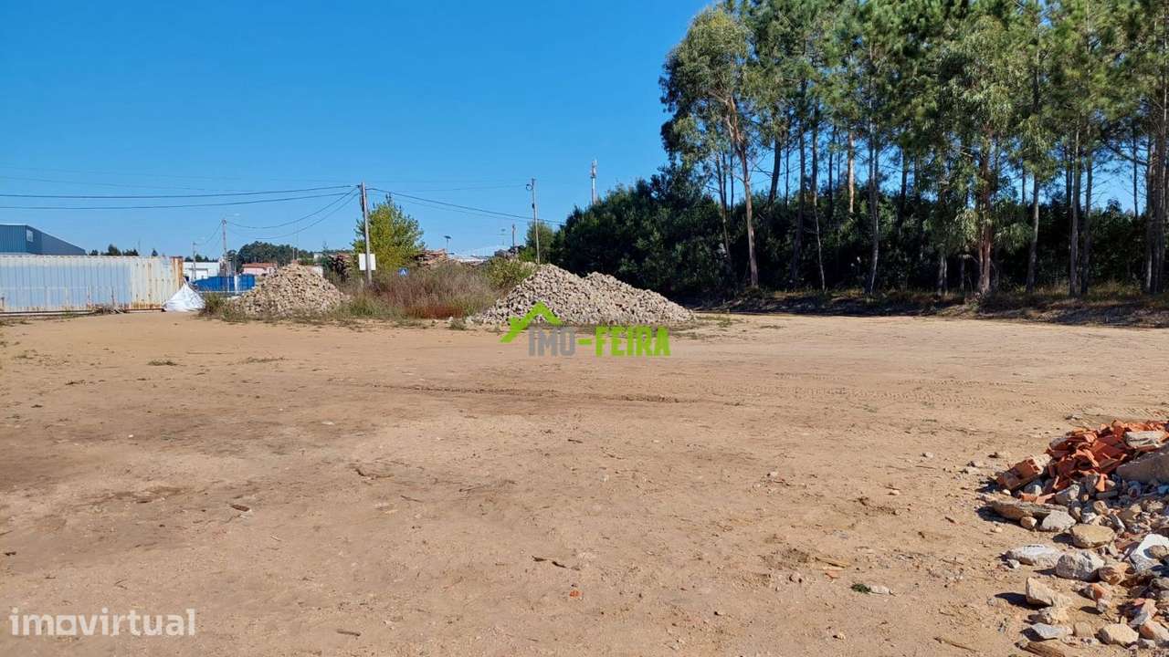 Terreno com projeto aprovado Pavilhão industrial, Esmoriz - Grande imagem: 3/23