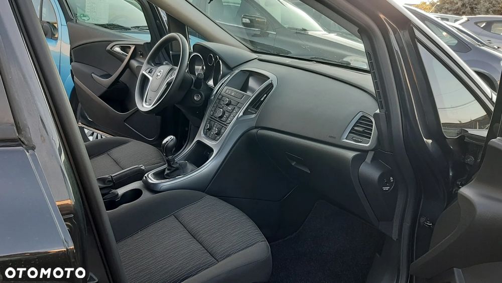 Opel Astra 1.6 Fun - 19