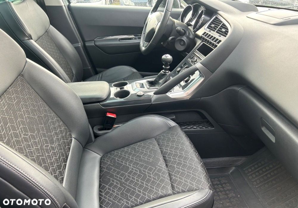 Peugeot 3008 - 15