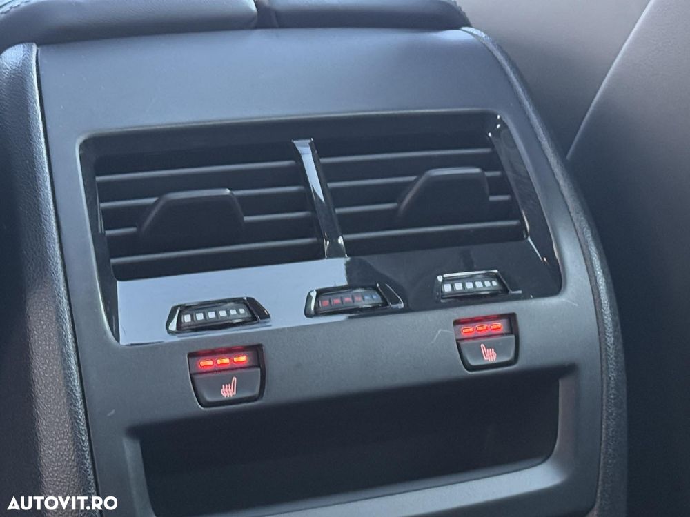 BMW X6 M M60i xDrive AT MHEV - 12