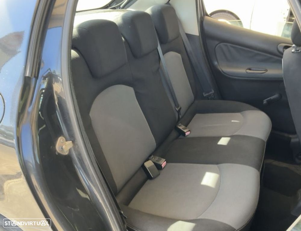 Peugeot 206 1.1 Look II - 15