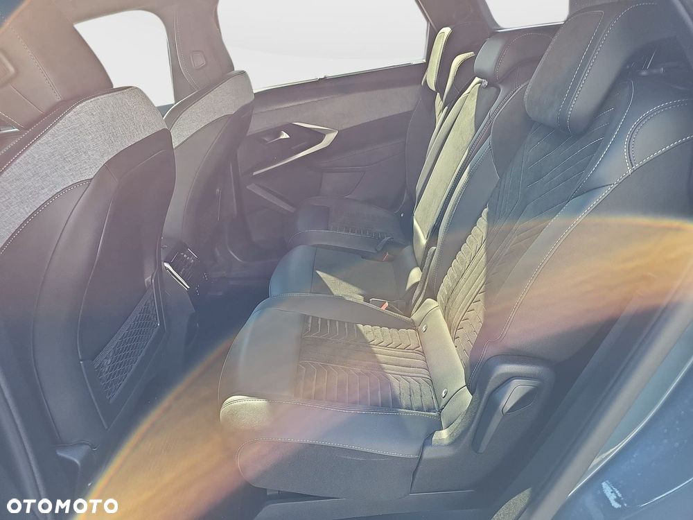 Peugeot 5008 - 22