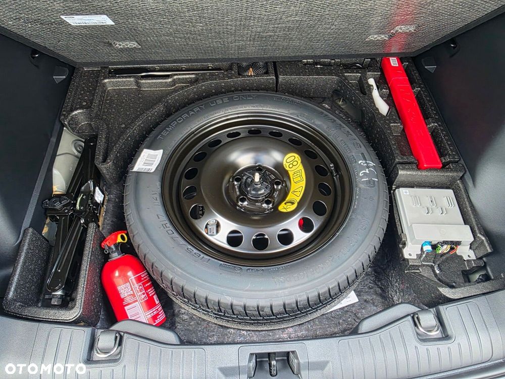 Ford Kuga - 37