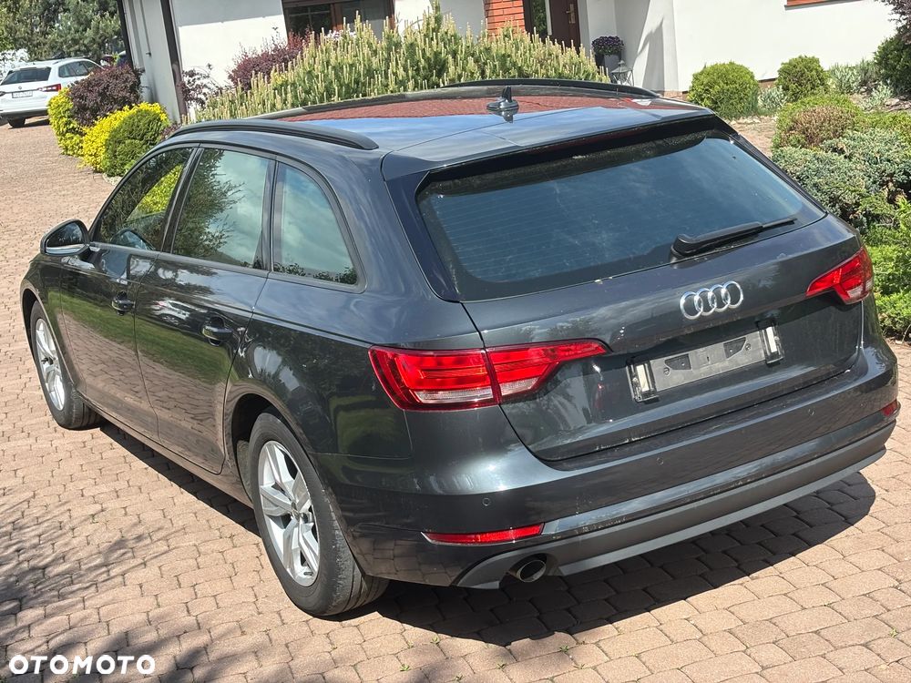 Audi A4 Avant 2.0 TDI DPF clean diesel Attraction - 8