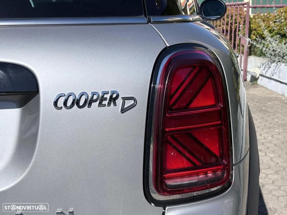 MINI Countryman Cooper D Premium Classic Auto - 22