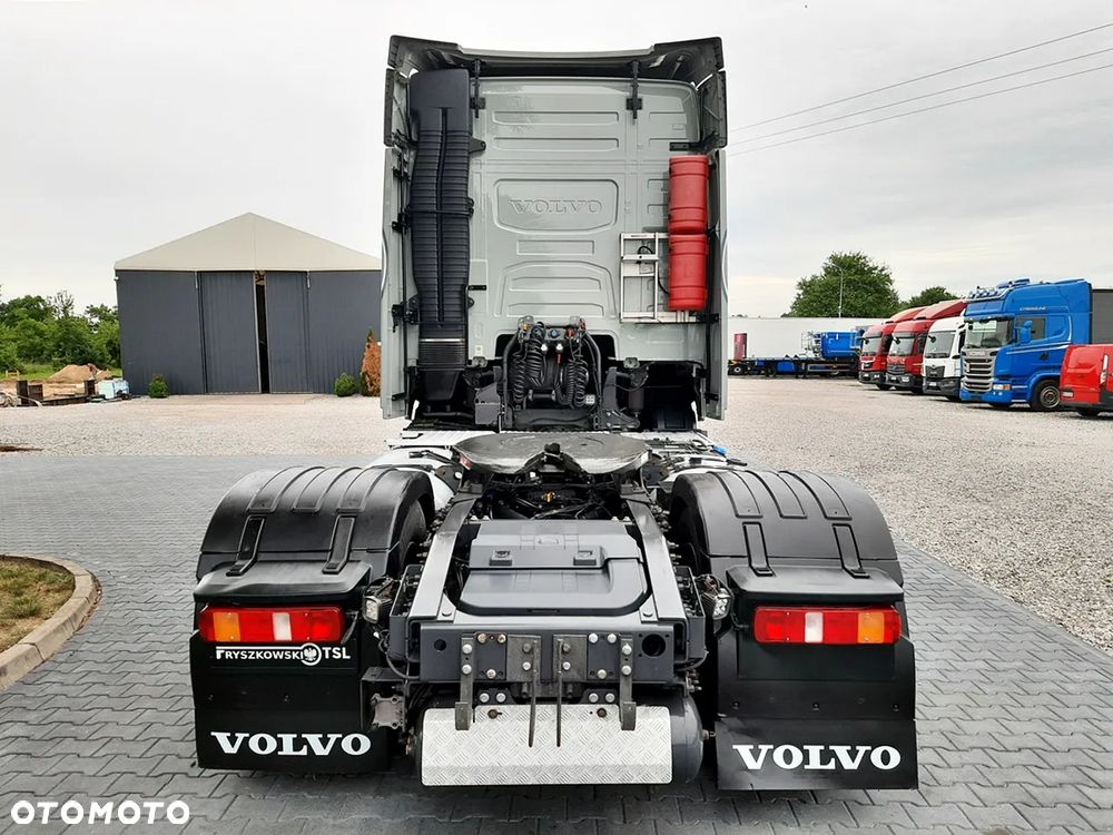 Volvo Volvo FH 500 / EURO 6 * BEZ I-SAVE / ACC / KLIMA POSTOJOWA / NAVIGACJA / Z NIEMIEC - 26