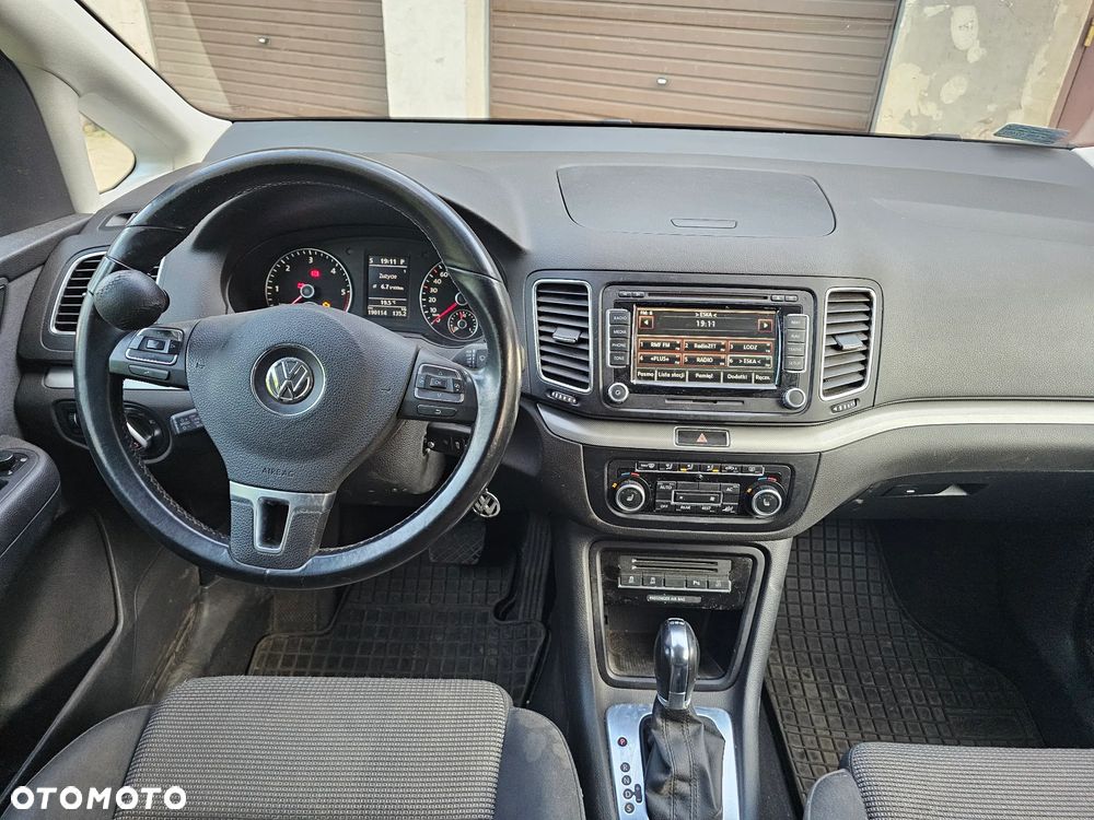 Volkswagen Sharan 2.0 TDI Comfortline DSG - 10