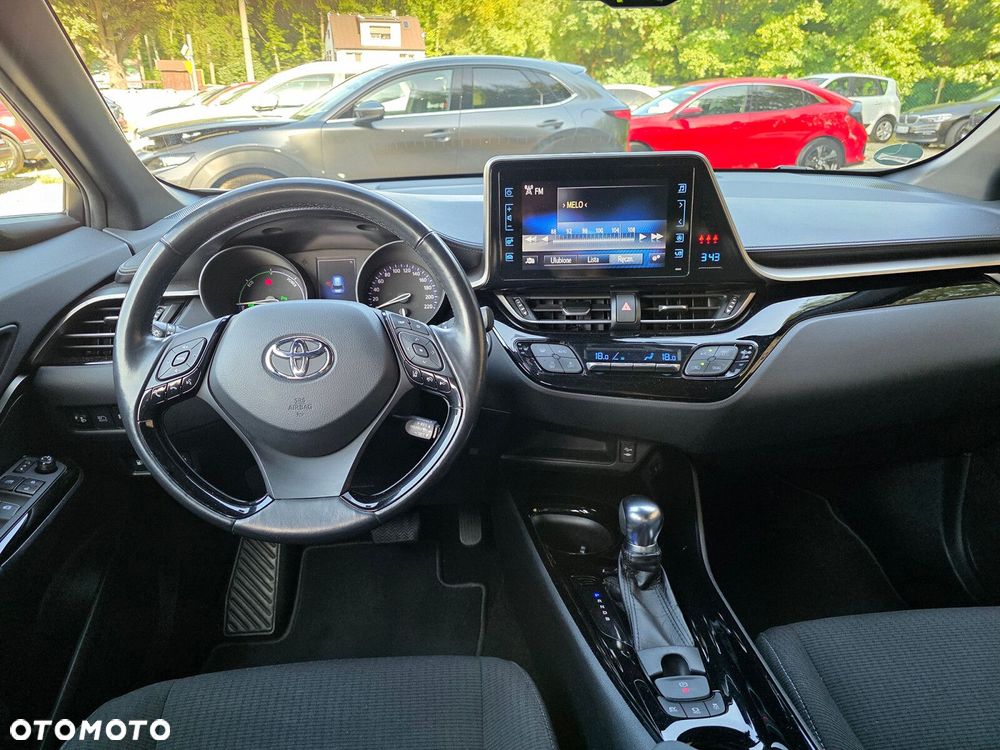 Toyota C-HR - 7