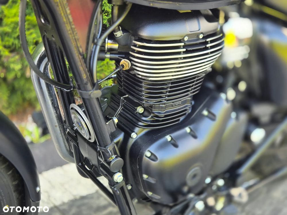 Royal Enfield Meteor - 27