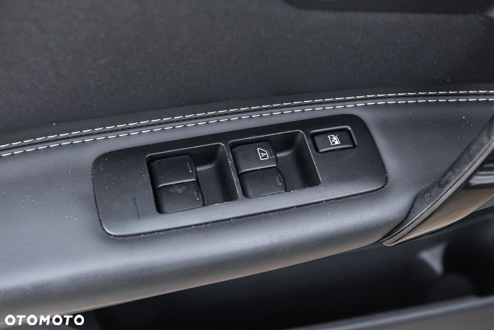 Nissan Qashqai - 16