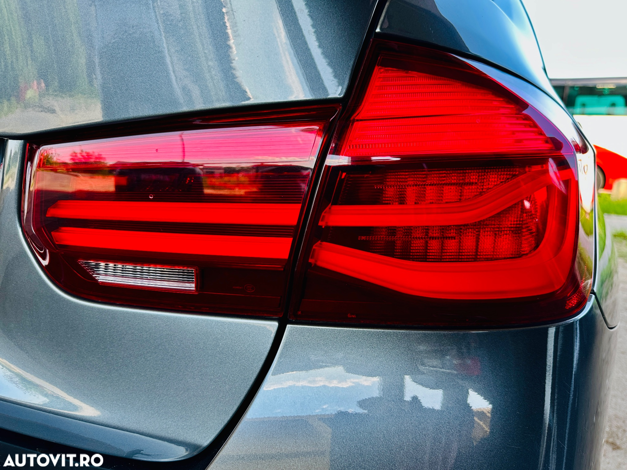 BMW Seria 3 318i Aut. M Sport - 12