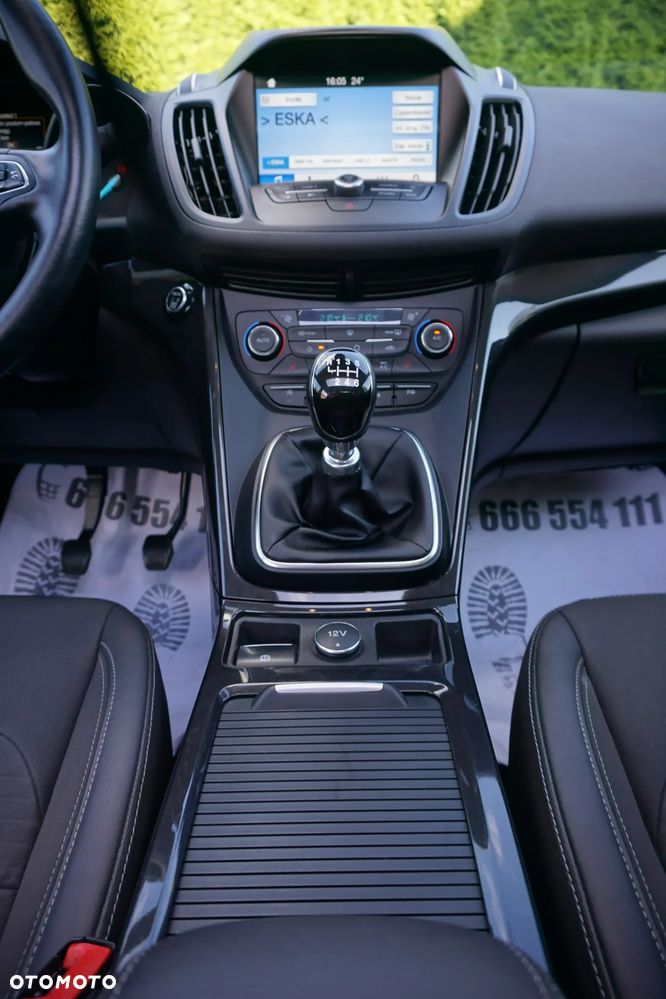 Ford Kuga - 28