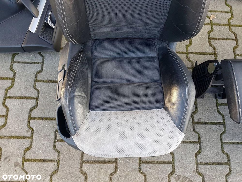 SKODA OCTAVIA 2 II HB VRS RS FOTELE KANAPA - 8