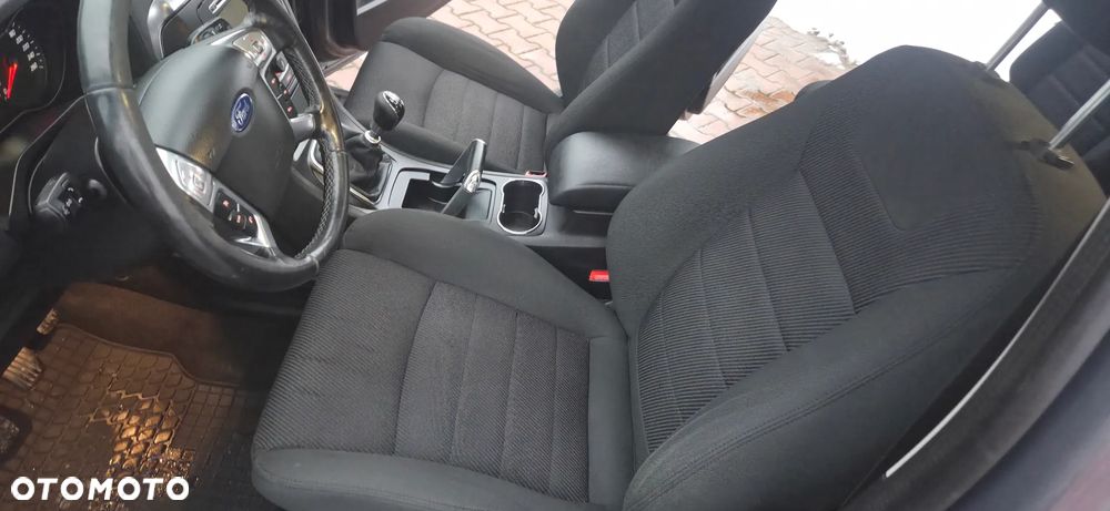 Ford S-Max 2.0 TDCi DPF Business Edition - 17