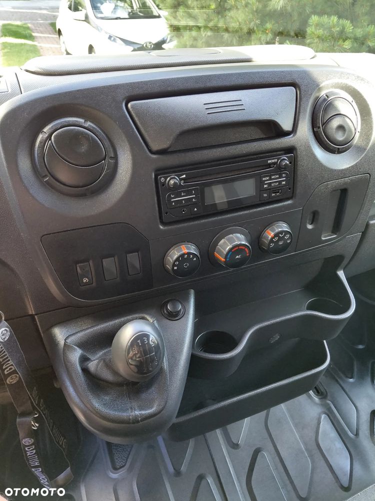 Renault Master - 11