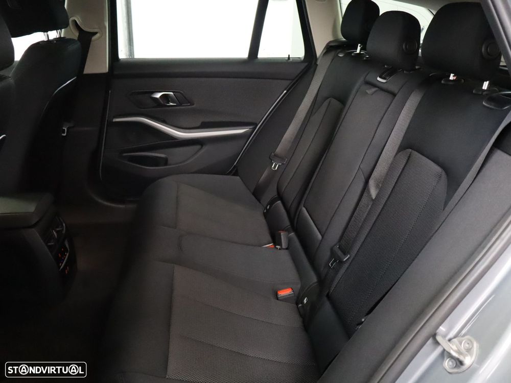 BMW 330 e Corporate Edition Auto - 11