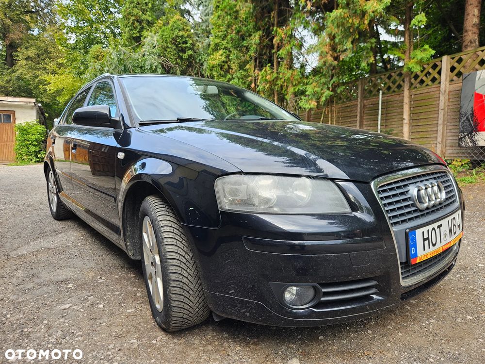 Audi A3 Sportback 2.0 TDI Attraction - 2