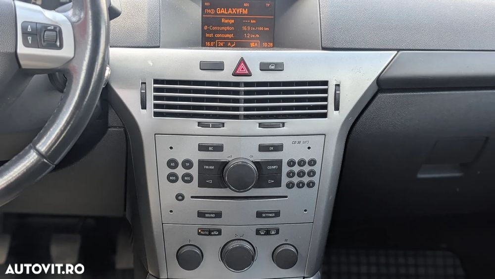 Opel Astra Classic III 1.6 - 8