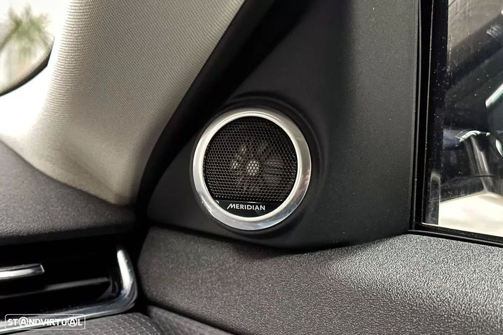 Land Rover Range Rover Evoque 1.5 P300e AWD R-Dynamic S Auto - 38