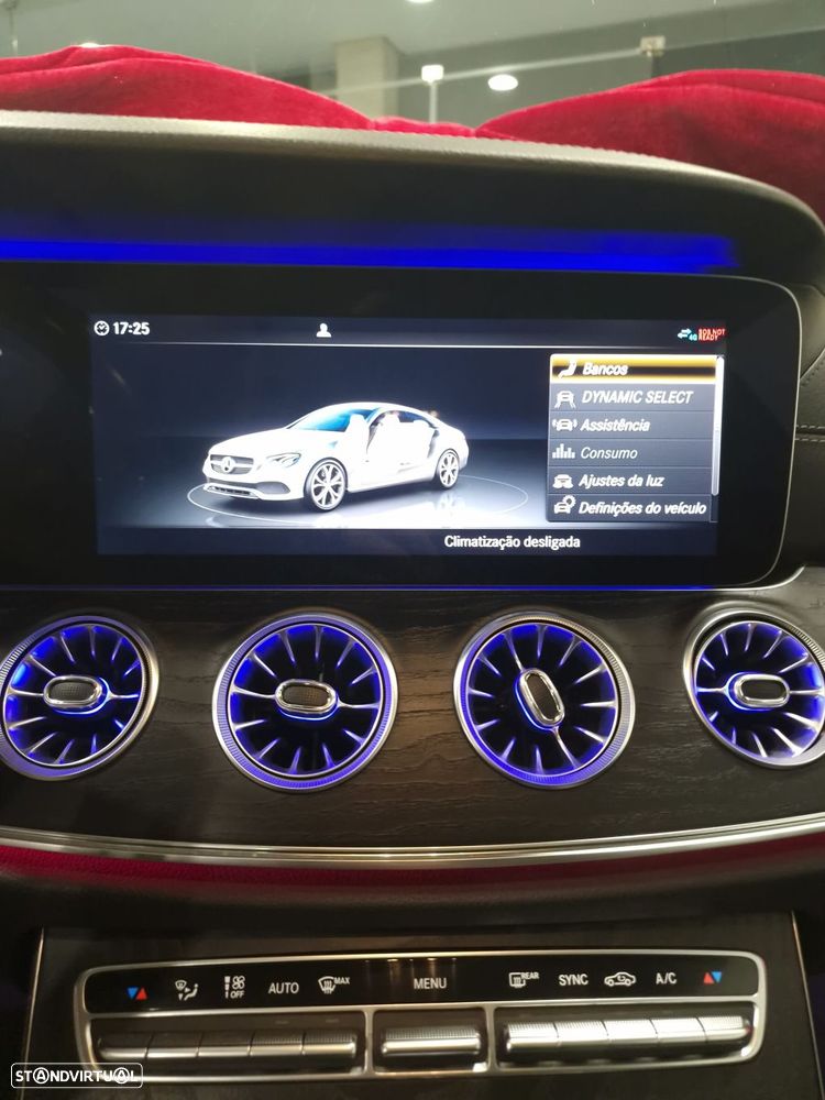 Mercedes-Benz E 300 d AMG Line - 29