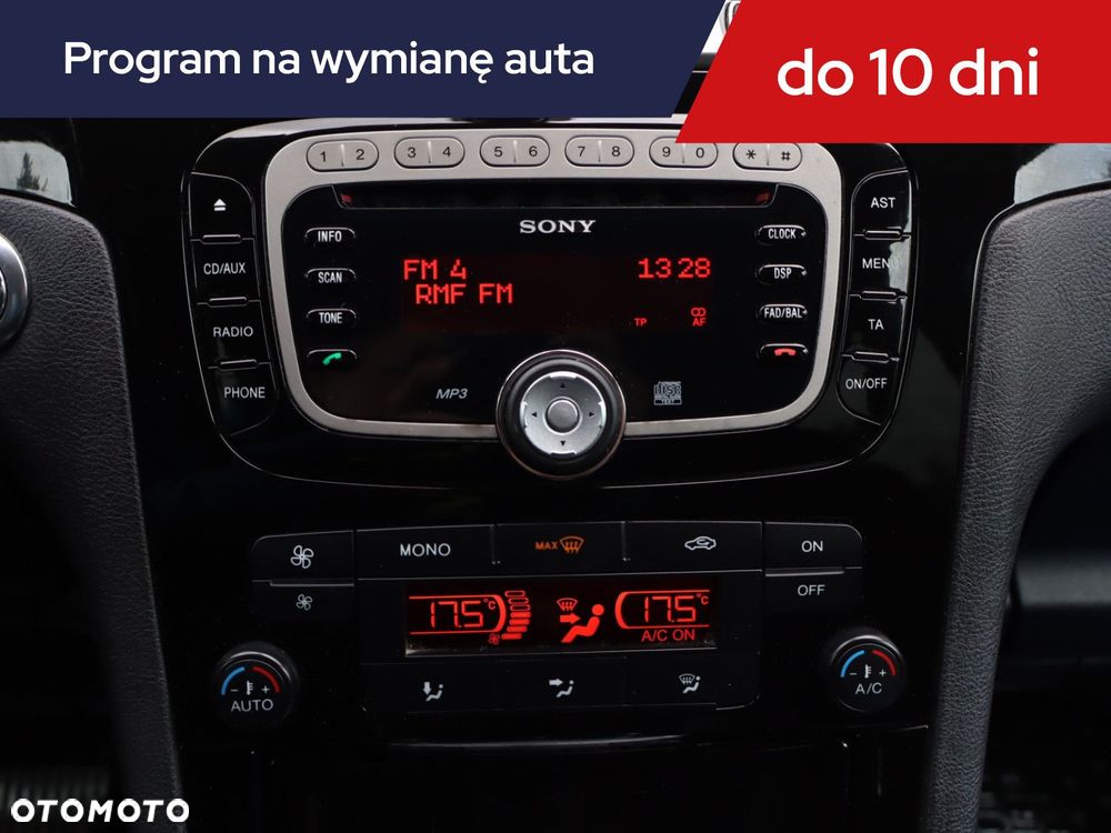 Ford S-Max - 14