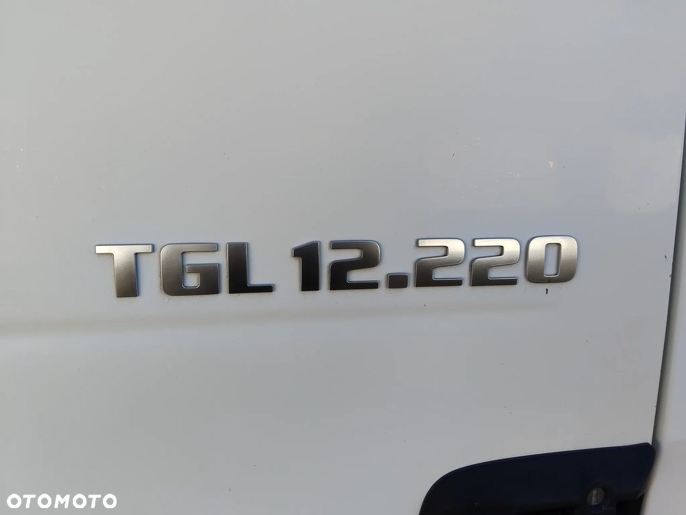 MAN TGL 12-220 - 24