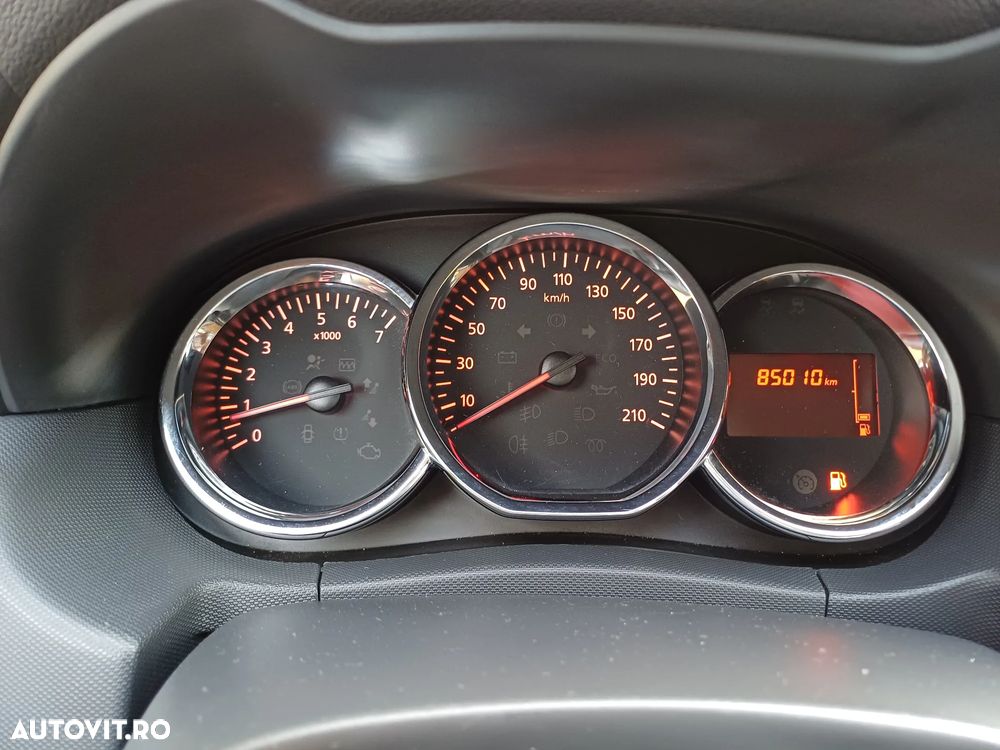 Dacia Duster SCe 115 2WD Prestige - 9