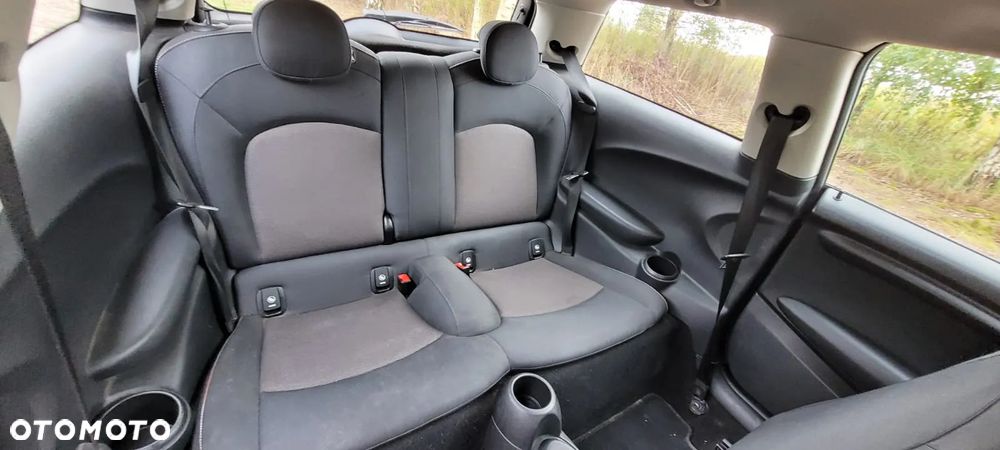 MINI ONE Standard - 18