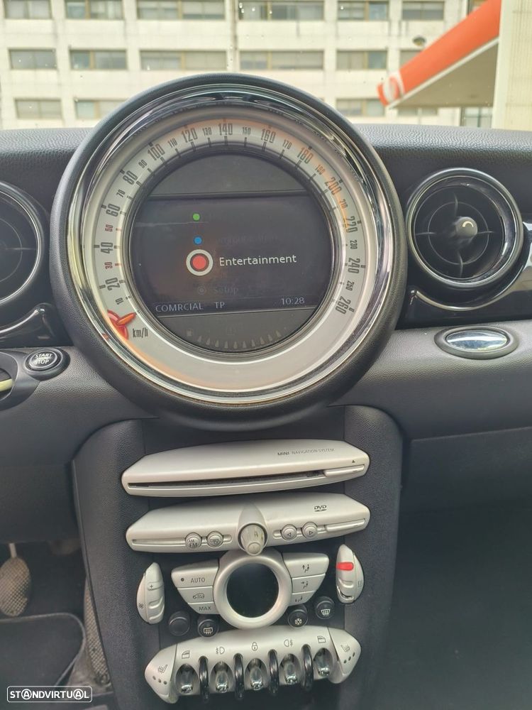 MINI 3 Portas One D - 13