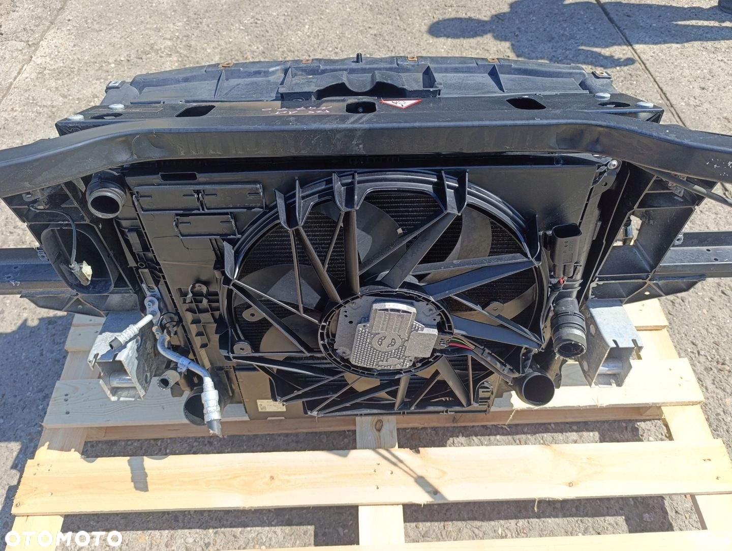 BMW F25 X3 PAS PRZEDNI CHŁODNICE 2.0D N47 AUTOMAT KOMPLETNY - 8