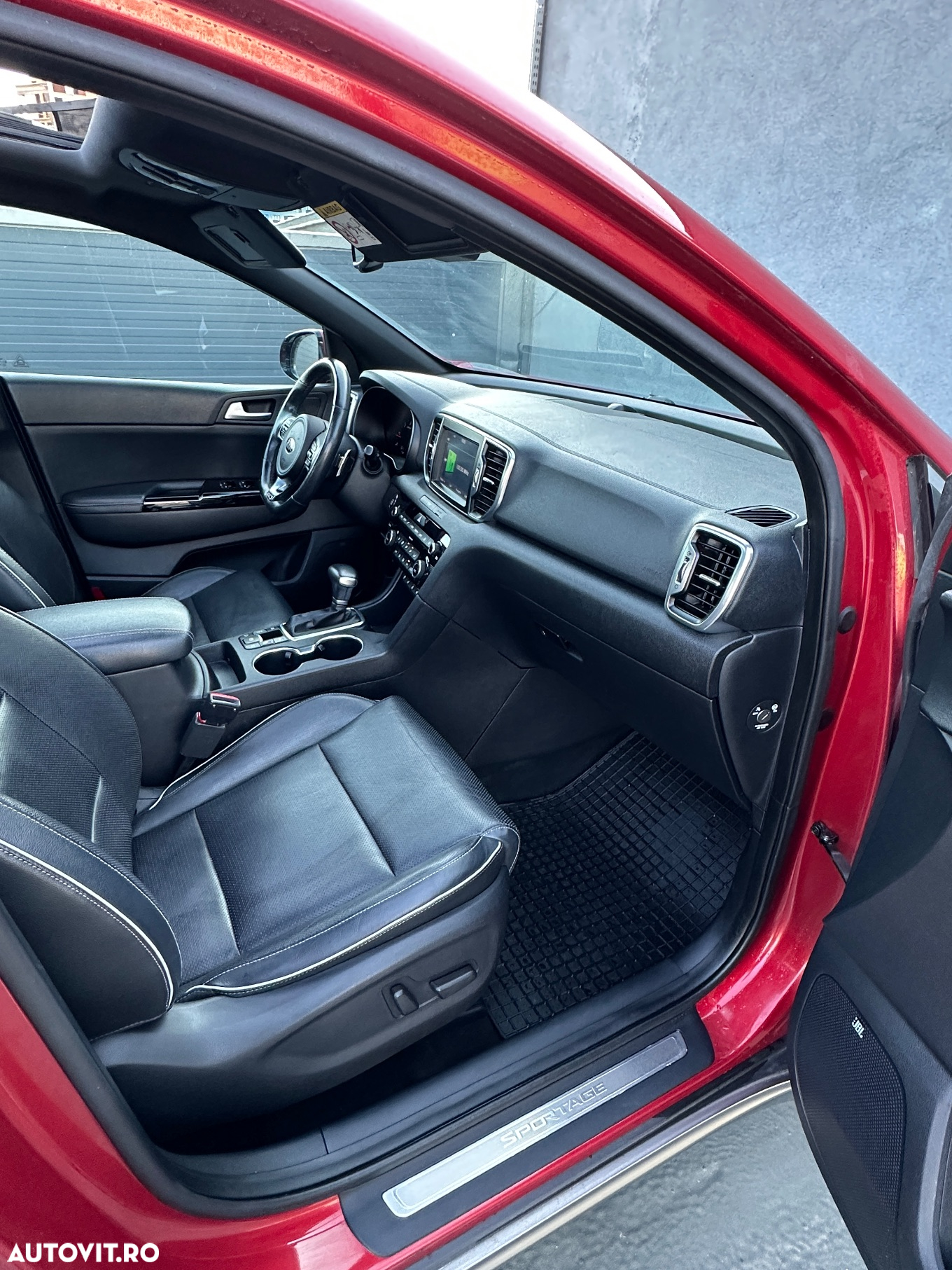 Kia Sportage 2,0 CRDI AWD Aut. GT Line - 7