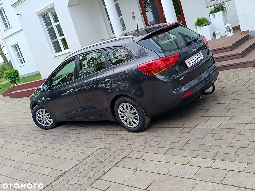 Kia Ceed 1.6 CRDi L - 12