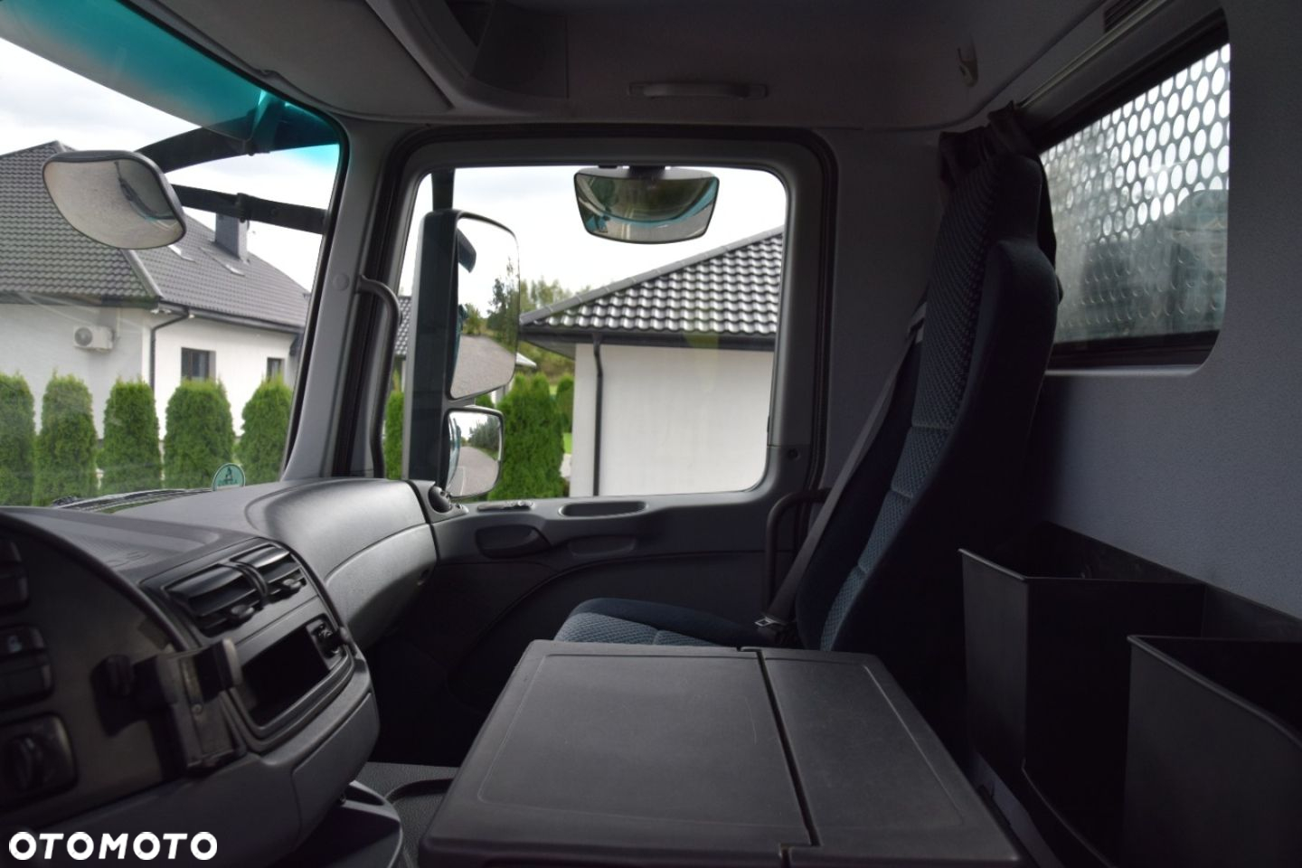 Mercedes-Benz Actros 3244 8x4 Meiller Kipper - 34