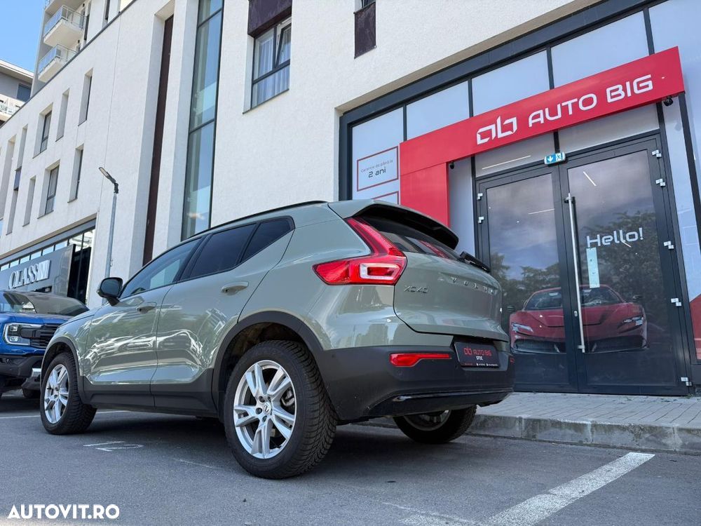 Volvo XC 40 B4 AT FWD MHEV Plus Dark - 10