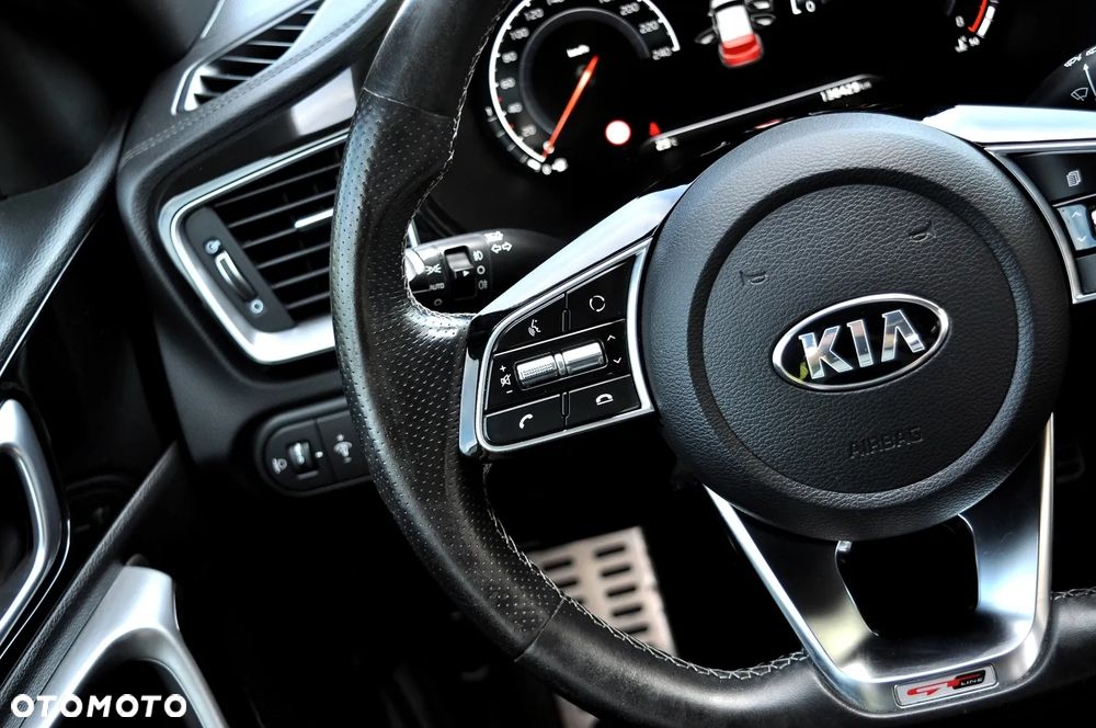 Kia ProCeed 1.4 T-GDI GT Line - 34