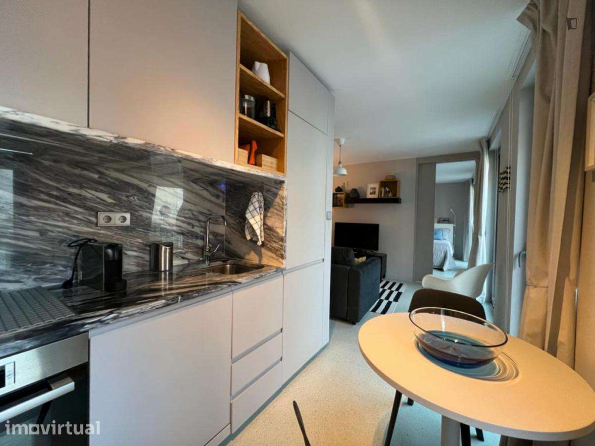 Apartamento com 1 quartos - localizado em Avenida da Liberdade Lisbon - Grande imagem: 4/11