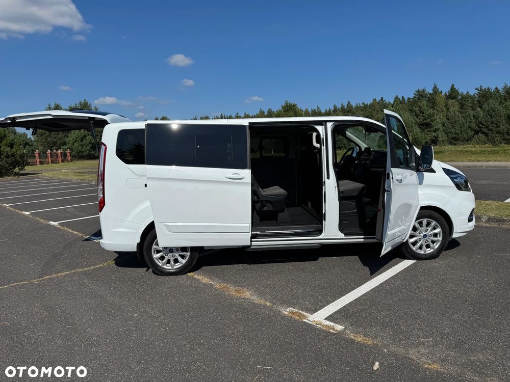 Ford Tourneo Custom 2.0 EcoBlue L1 Trend SelectShift - 13