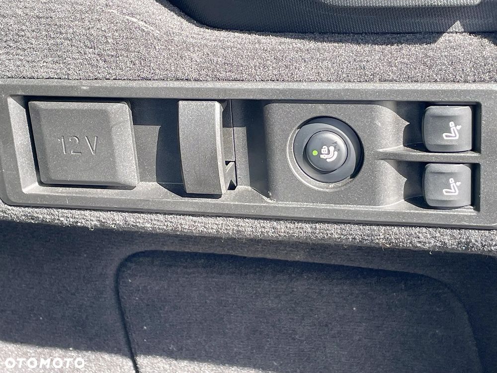 BMW Seria 3 320d xDrive MHEV M Sport sport - 35