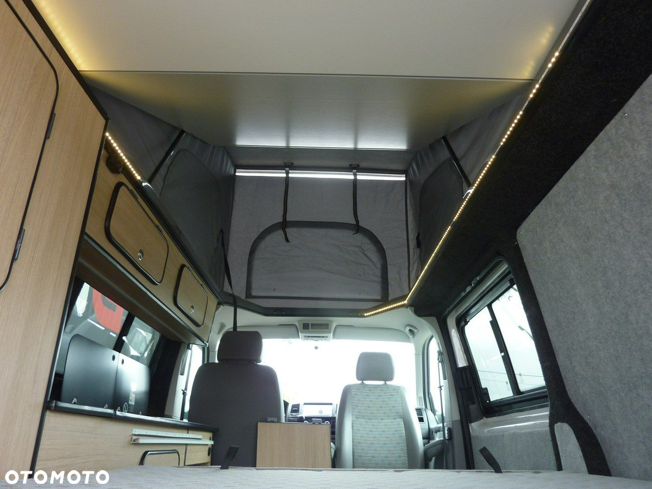 Volkswagen Transporter - 38