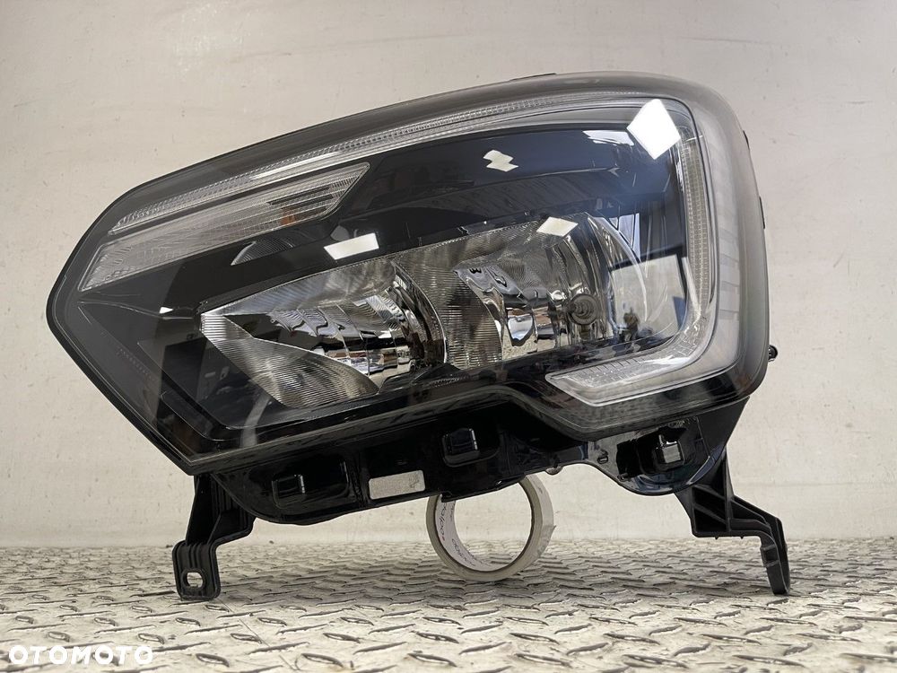 RENAULT MASTER 3 III LIFT IV 19- LAMPA LEWA REFLEKTOR LEWY LED IDEALNA ORYGINAŁ 260607867R - 6