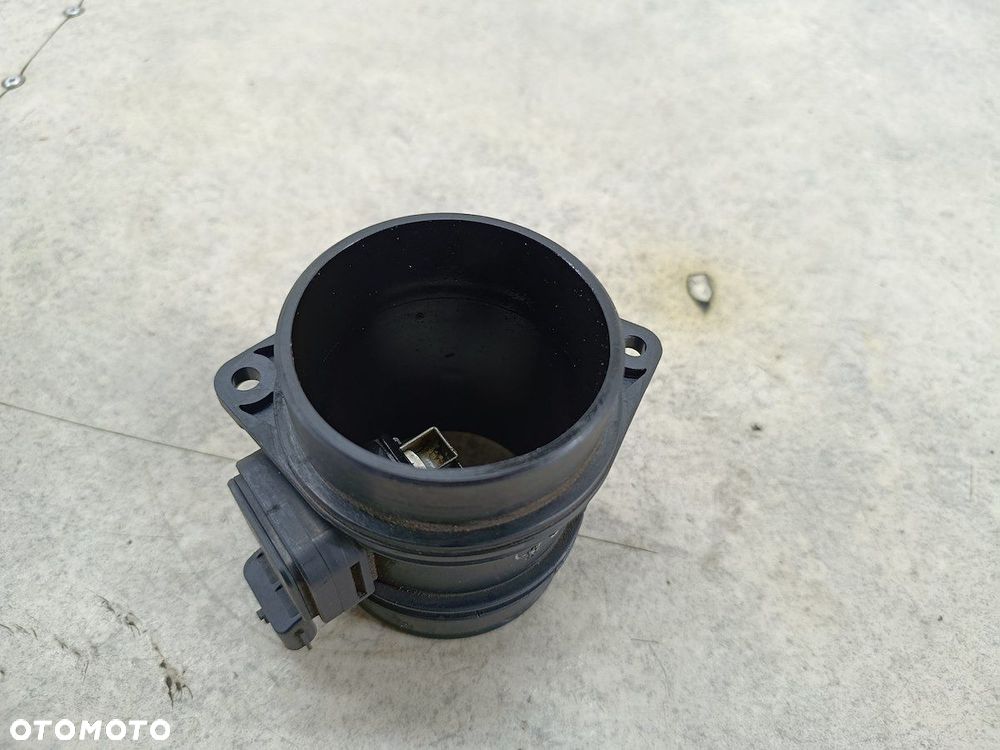 PRZEPŁYWOMIERZ POWIETRZA AUDI TT 8N H8200327690 8200280065 5WK97005 1.8 - 6